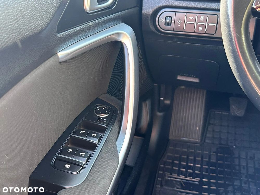 Kia Ceed 1.0 T-GDI M - 19