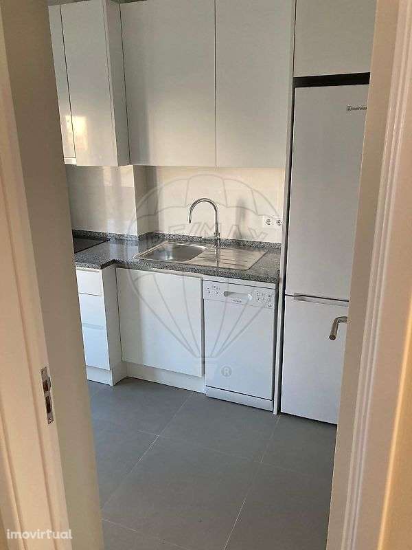 Apartamento T2 para arrendamento - Grande imagem: 5/13