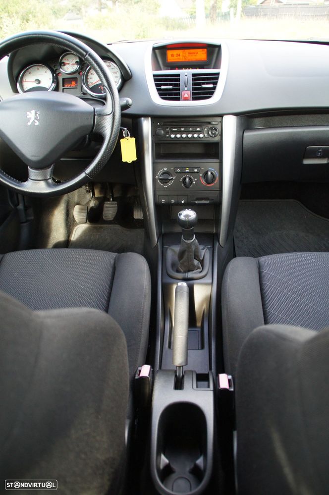 Peugeot 207 1.6 HDi Sport - 2