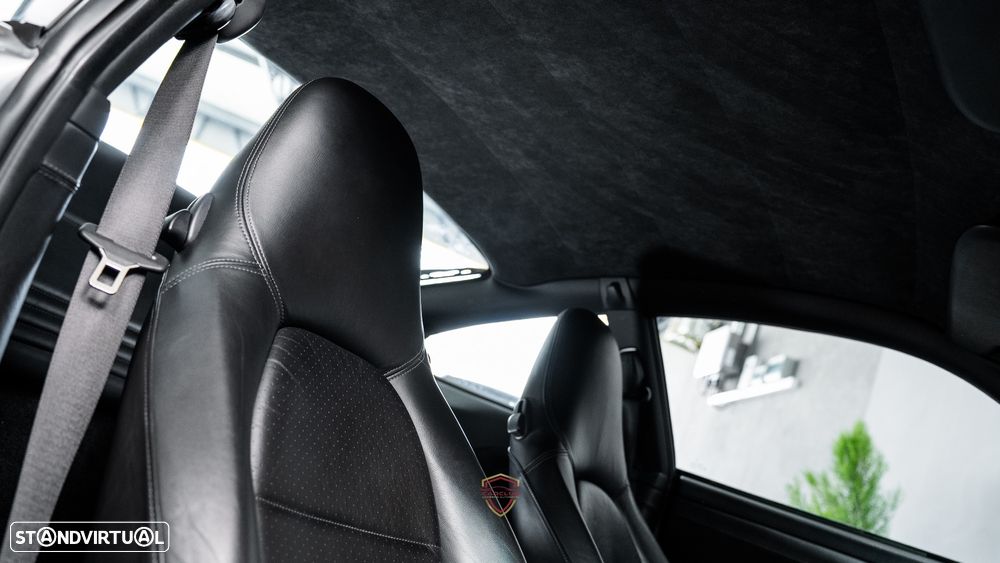 Porsche 911 (996) ver-carrera-coup--turbo - 43