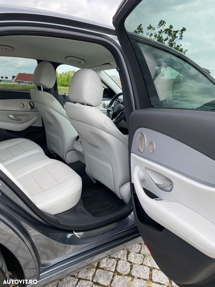 Mercedes-Benz E 220 d 9G-TRONIC Avantgarde - 30