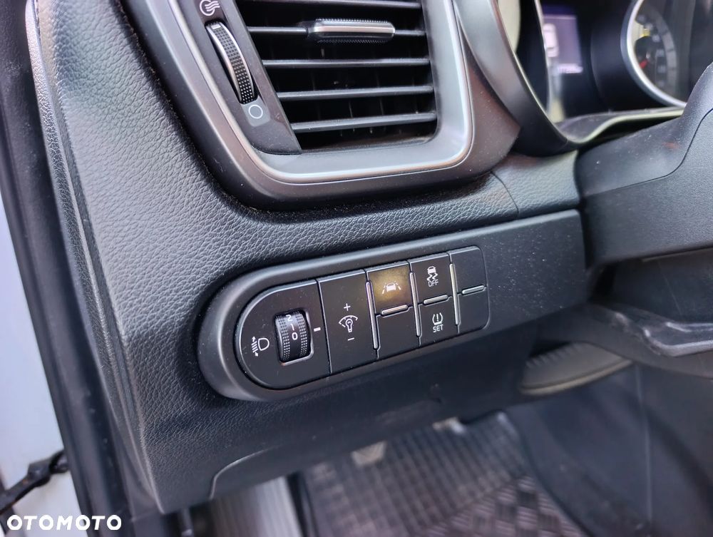 Kia Ceed 1.0 T-GDI OPF Vision - 14