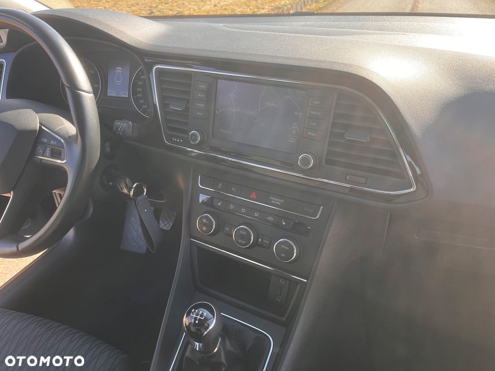 Seat Leon 1.6 TDI ECOMOTIVE Style - 17