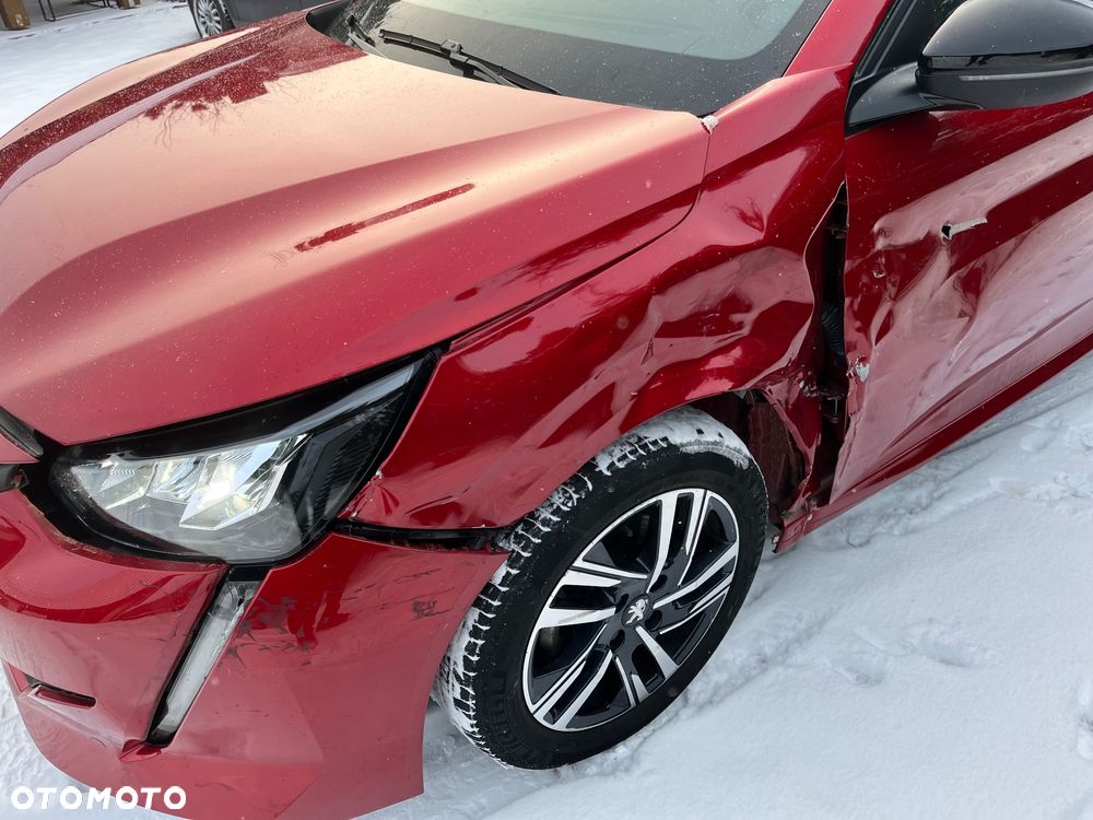 Peugeot 208 PureTech 100 EAT8 Allure - 8