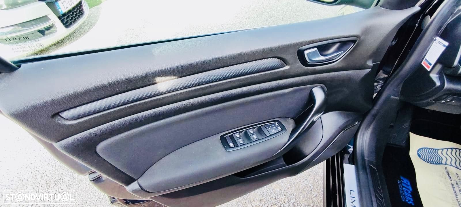 Renault Mégane 1.3 TCe Limited EDC - 8