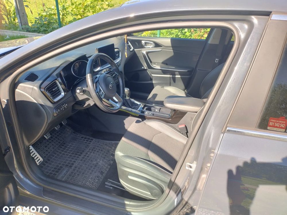 Kia Ceed Cee'd 1.4 L Business Line - 13