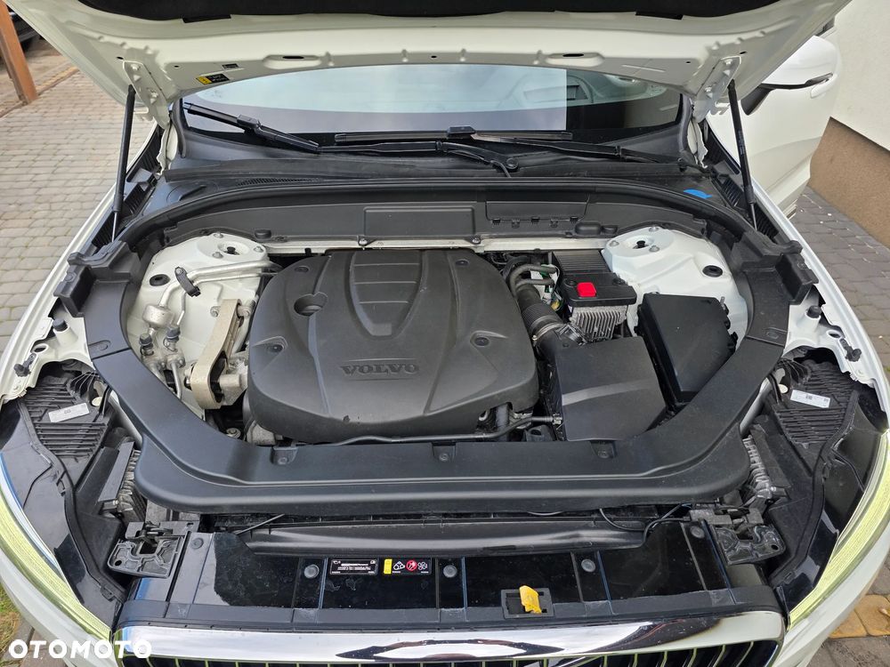 Volvo XC 60 D5 AWD Inscription - 23