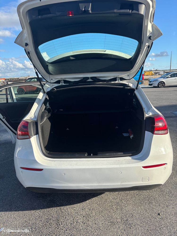 Mercedes-Benz A 180 d Progressive - 24