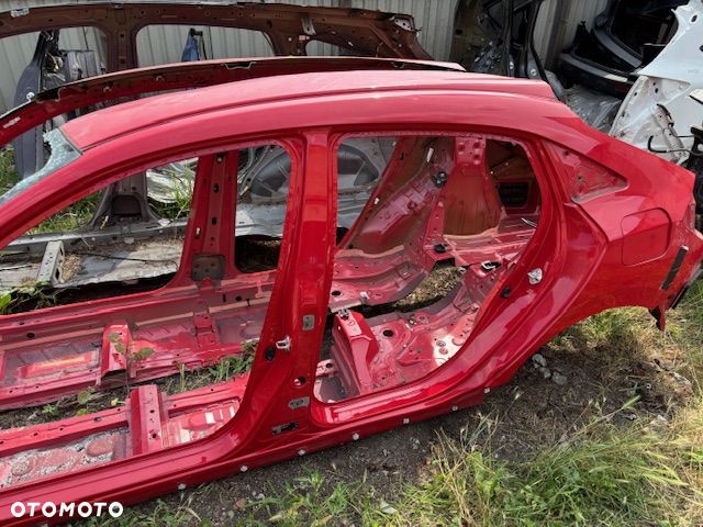 HONDA CIVIC X HATCHBACK LEWY PRÓG PODŁUŻNICA ĆWIARTKA BOK BŁOTNIK SŁUPEK - 2