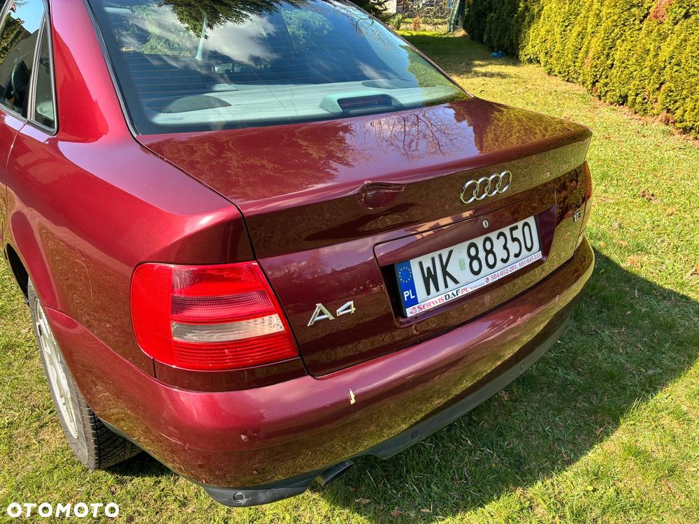 Audi A4 Limousine 1.6 - 14