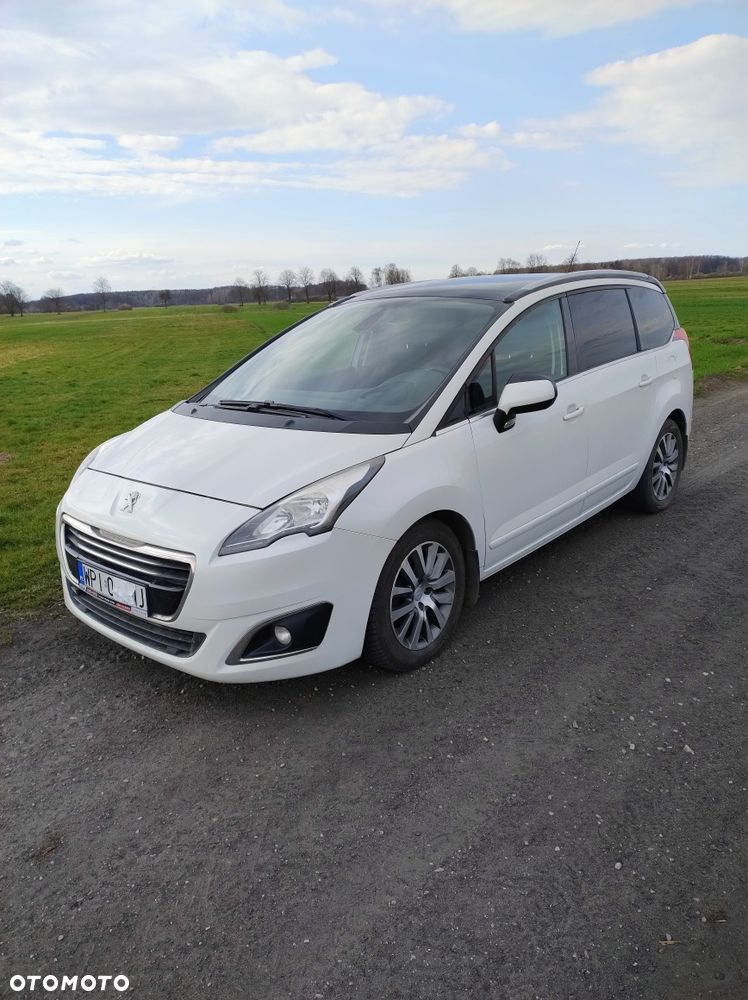 Peugeot 5008 - 4