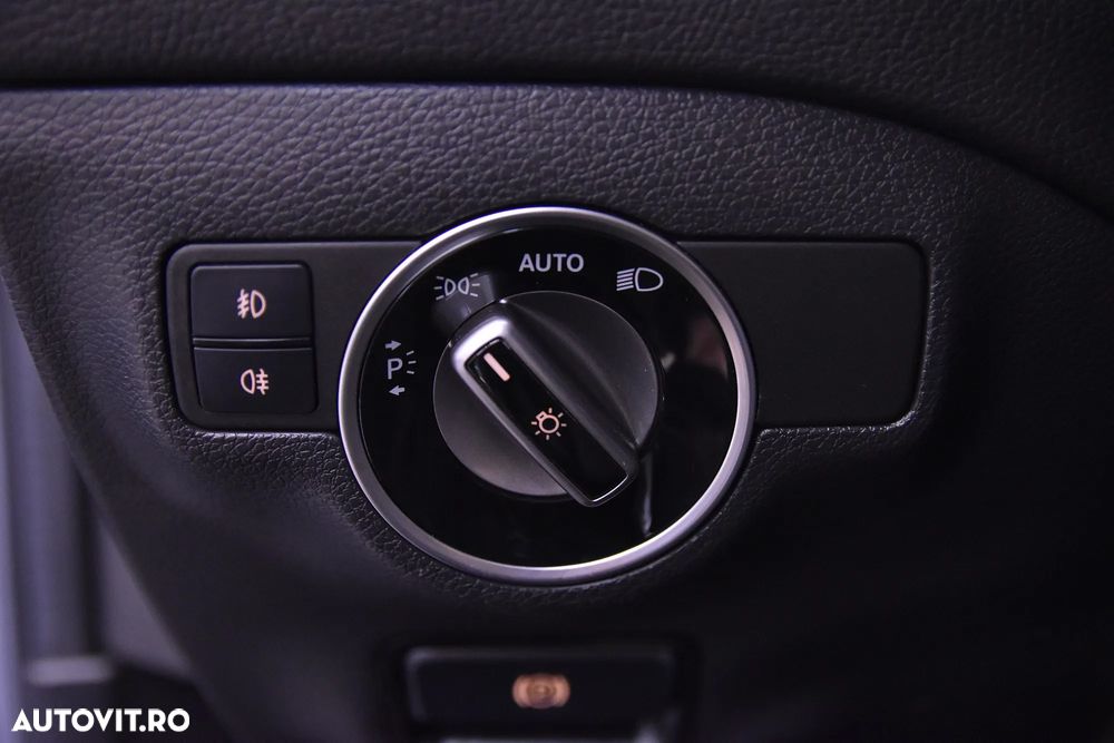 Mercedes-Benz GLA 200 d 4MATIC Aut. - 14