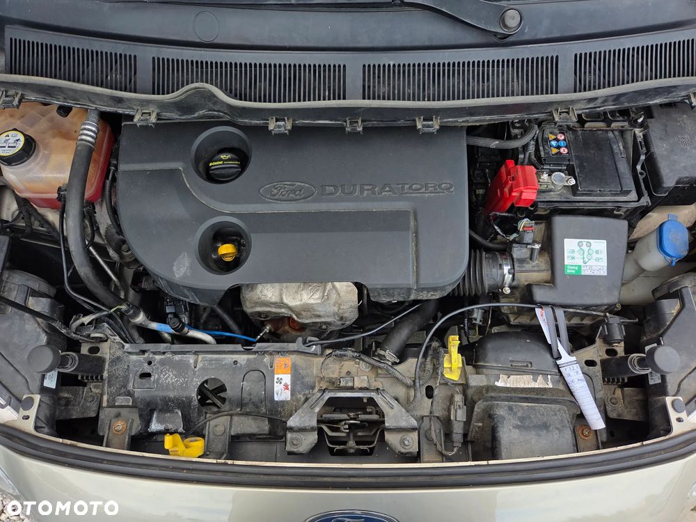 Ford Tourneo Courier 1.5 TDCi Ambiente - 37