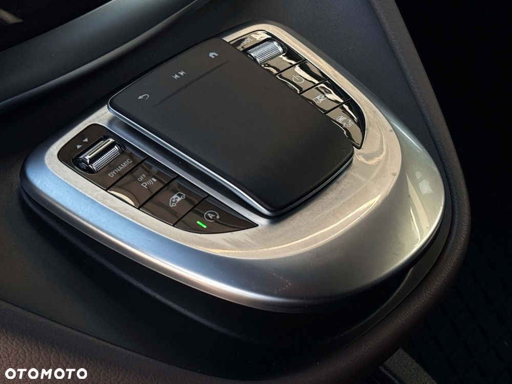 Mercedes-Benz Klasa V 300 d 4-Matic 9G-Tronic Avantgarde (d³ugi) - 28