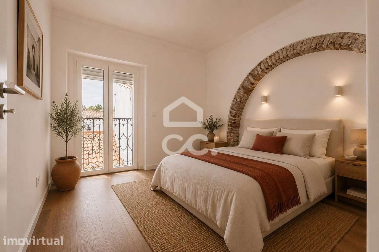 Moradia T2+1 recuperada com Terraço no Centro Histórico de Évora - Grande imagem: 3/41