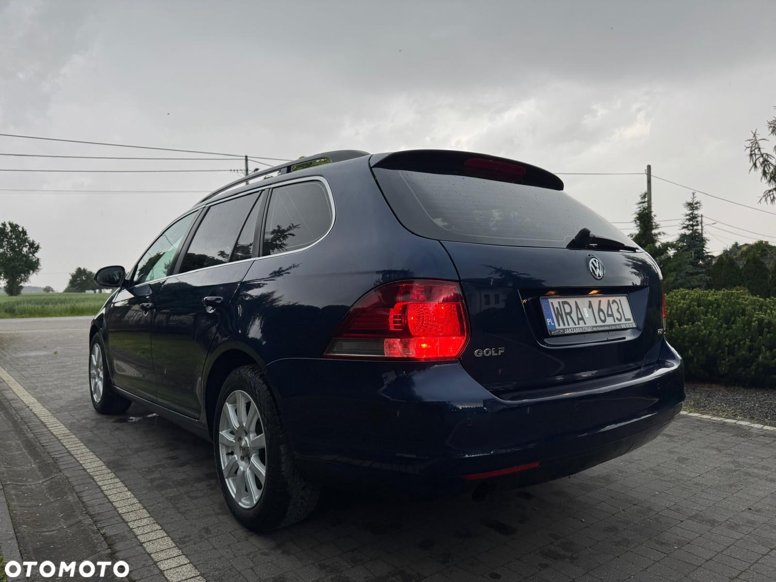 Volkswagen Golf 1.6 TDI BlueMotion Technology Comfortline - 21
