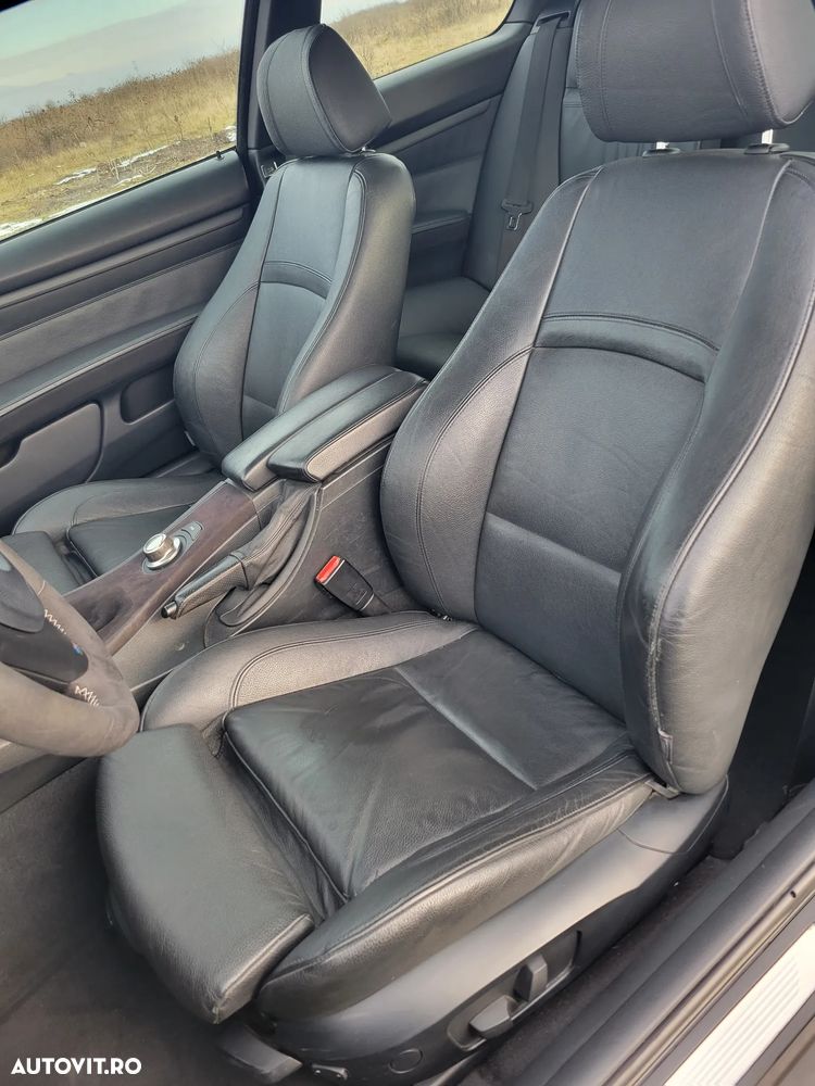 BMW Seria 3 325d - 17