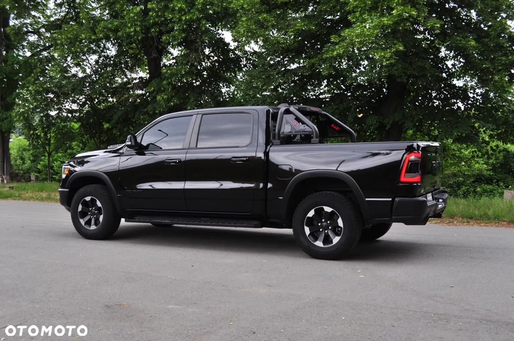 Dodge RAM - 6