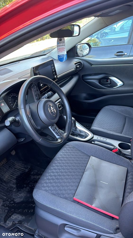 Toyota Yaris 1.5 Comfort CVT - 11