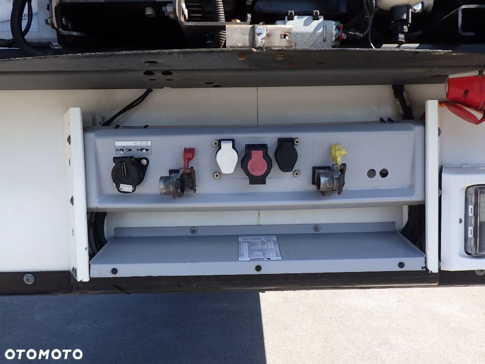 Schmitz Cargobull SKO 24/L 13.4 FP COOL V7 FP45 - 9