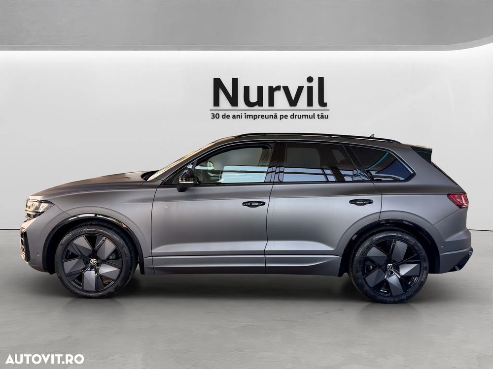 Volkswagen Touareg V6 TDI 4MOTION R-Line - 2