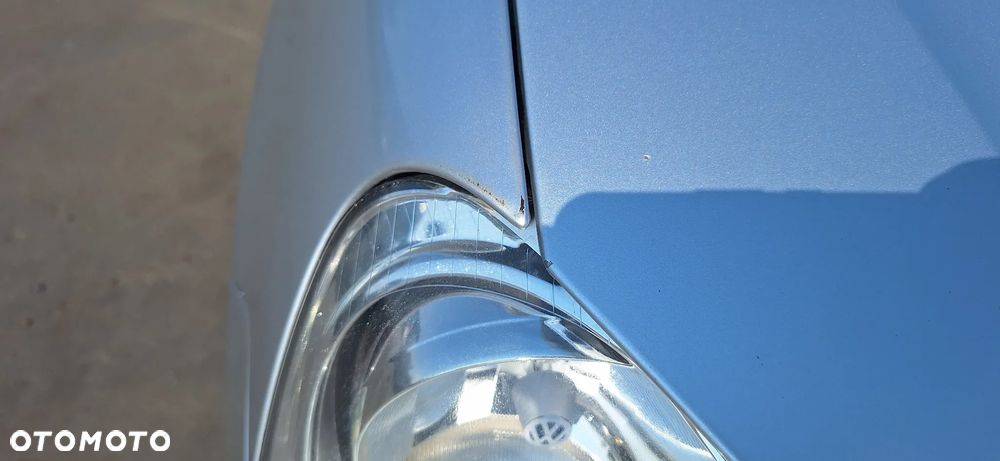Volkswagen Polo 9N 05- Błotnik Przód Przedni Prawy Kod Lakieru LA7W - 13