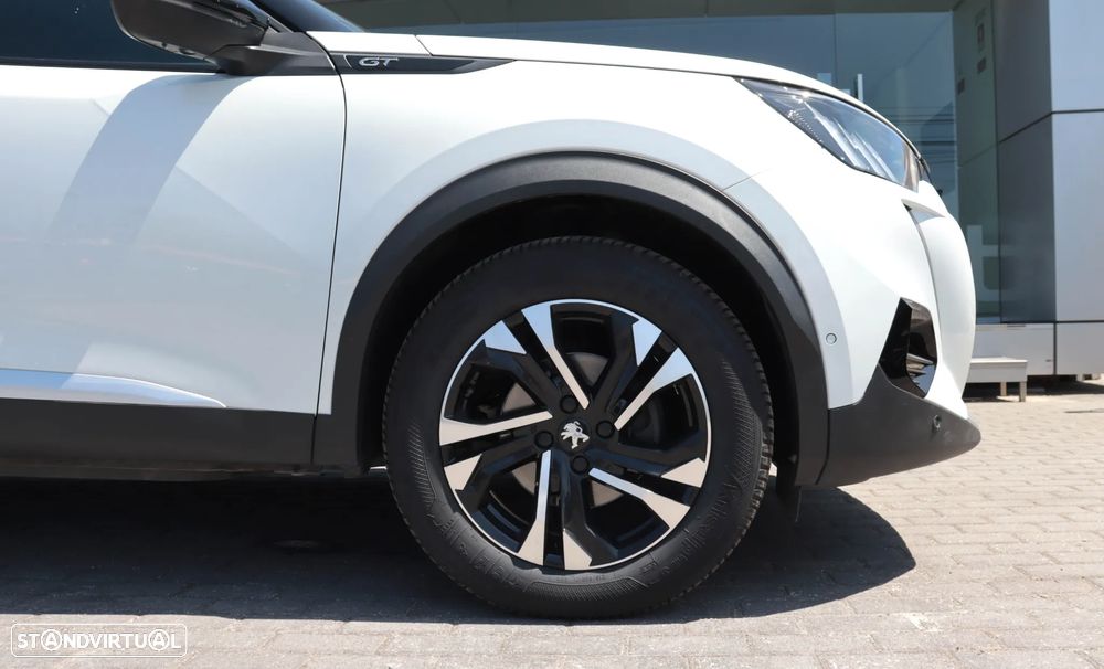 Peugeot 2008 1.2 PureTech GT EAT8 - 6