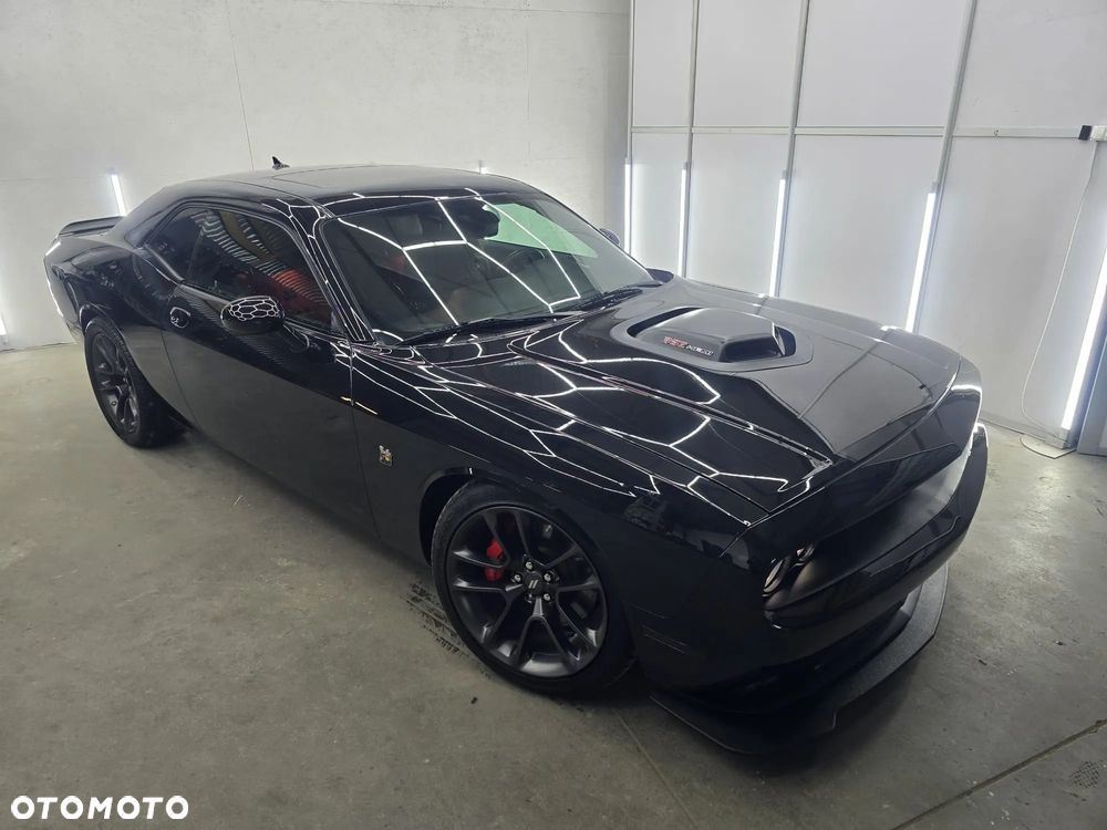 Dodge Challenger 6.4 Scat Pack - 5