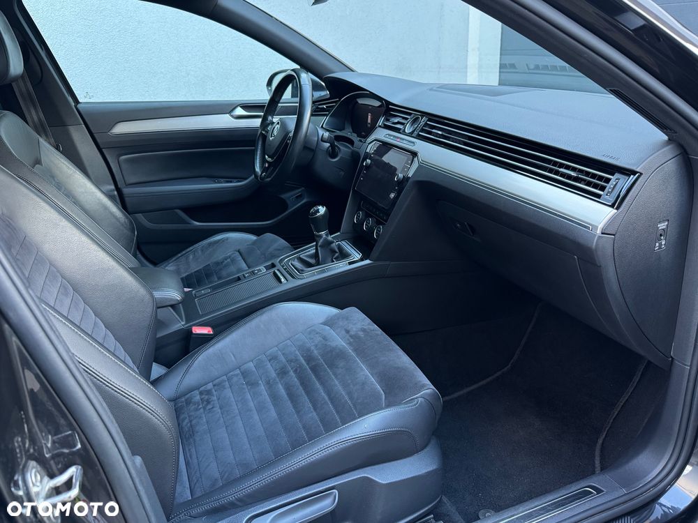 Volkswagen Passat 1.5 TSI OPF Highline - 17