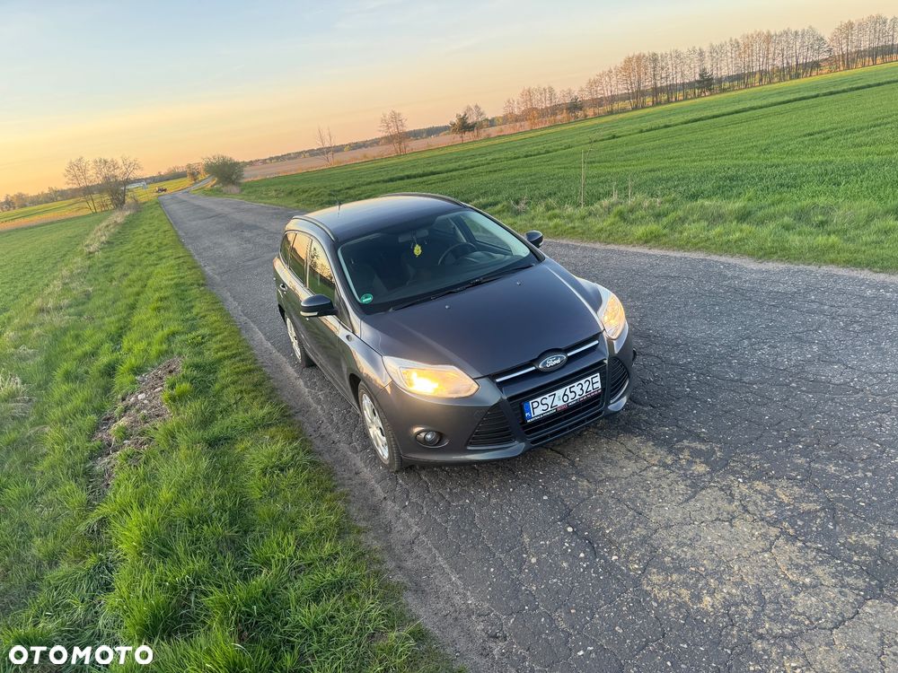 Ford Focus 1.6 Edition - 4