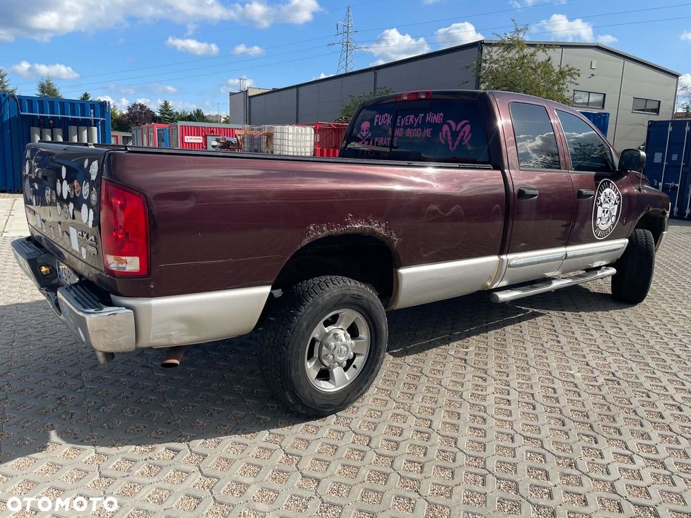 Dodge RAM - 4