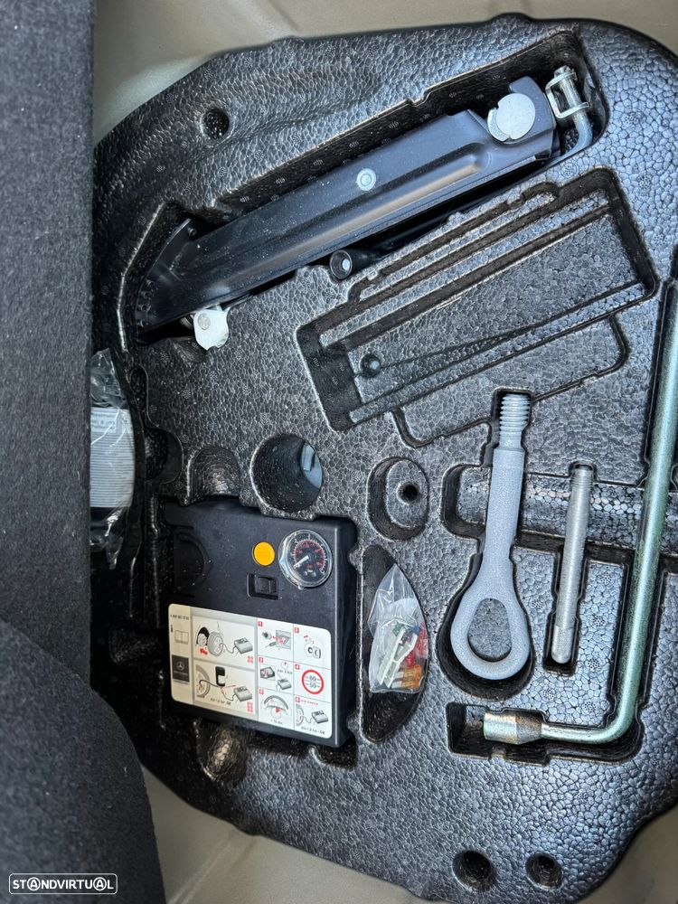 Mercedes-Benz SLK 200 - 29