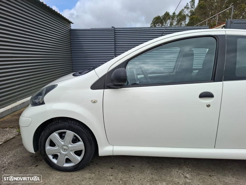 Toyota Aygo 1.0 - 15