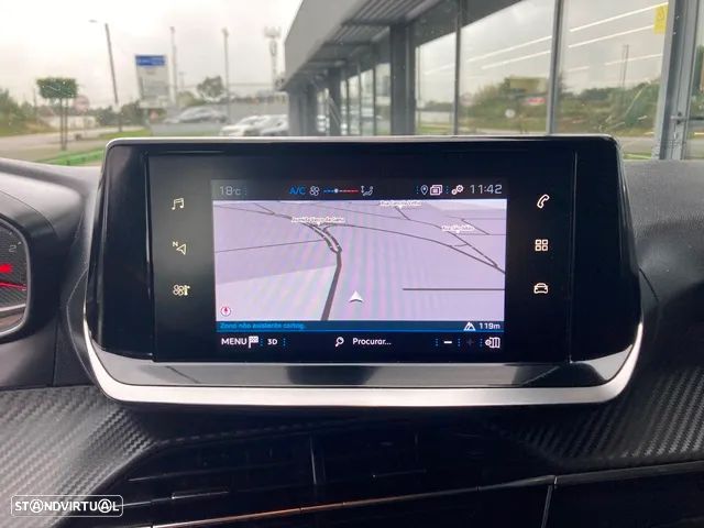 Peugeot 208 1.2 PureTech Active Pack - 17