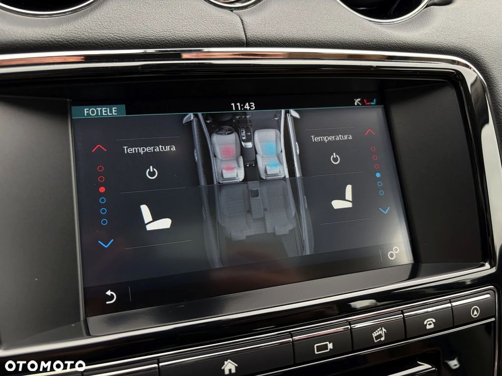 Jaguar XJ 3.0 D V6 Premium Luxury - 31