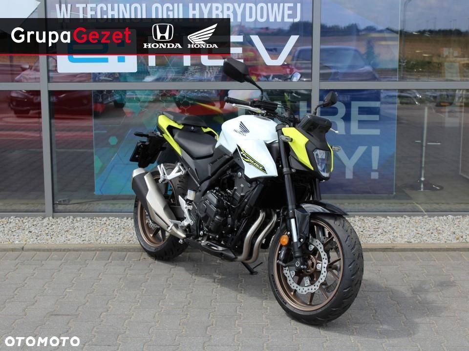 Honda CB - 1