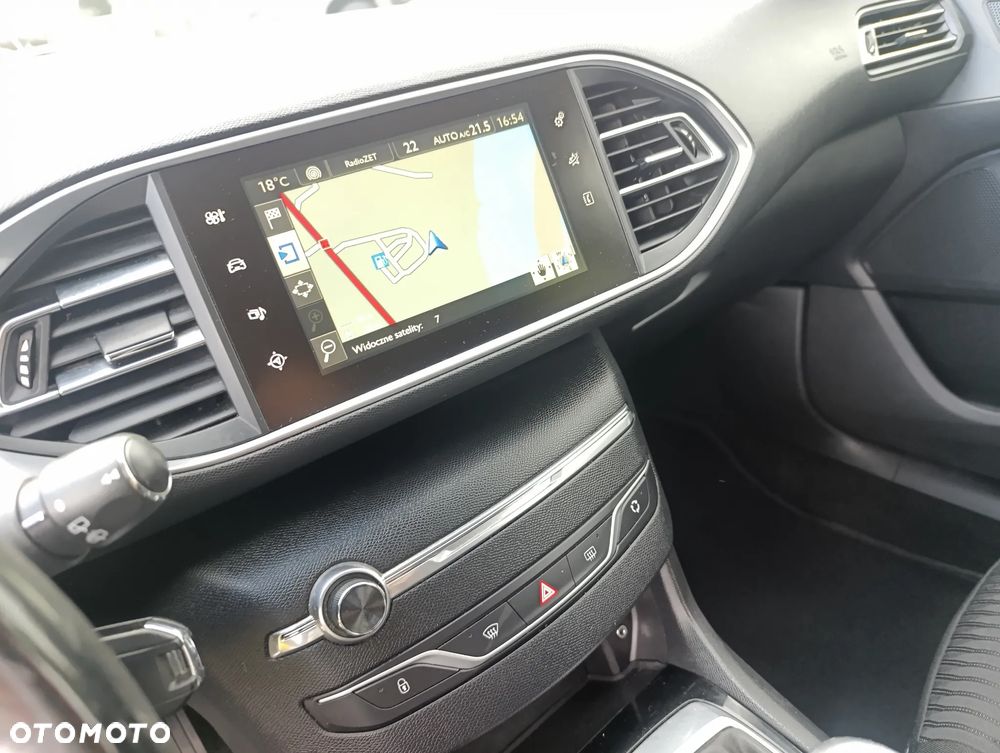 Peugeot 308 BlueHDi 120 Stop & Start Business-Line - 19