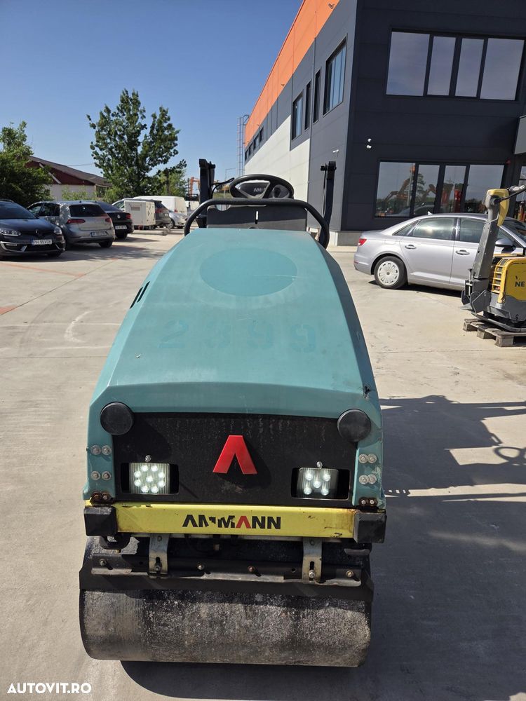 Ammann ARX12,  Latime tambur 0,8m, 1,5 TONE, 2017, 549h, sistem stropire, motor Yanmar 32CP, viteza 8km/h, raza intoarcere 2m, lungime 2m, posibilitate leasing, STARE FOARTE BUNA-PROMOTIE 11900 EUR+Tva - 19