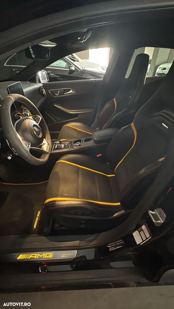 Mercedes-Benz GLA - 5