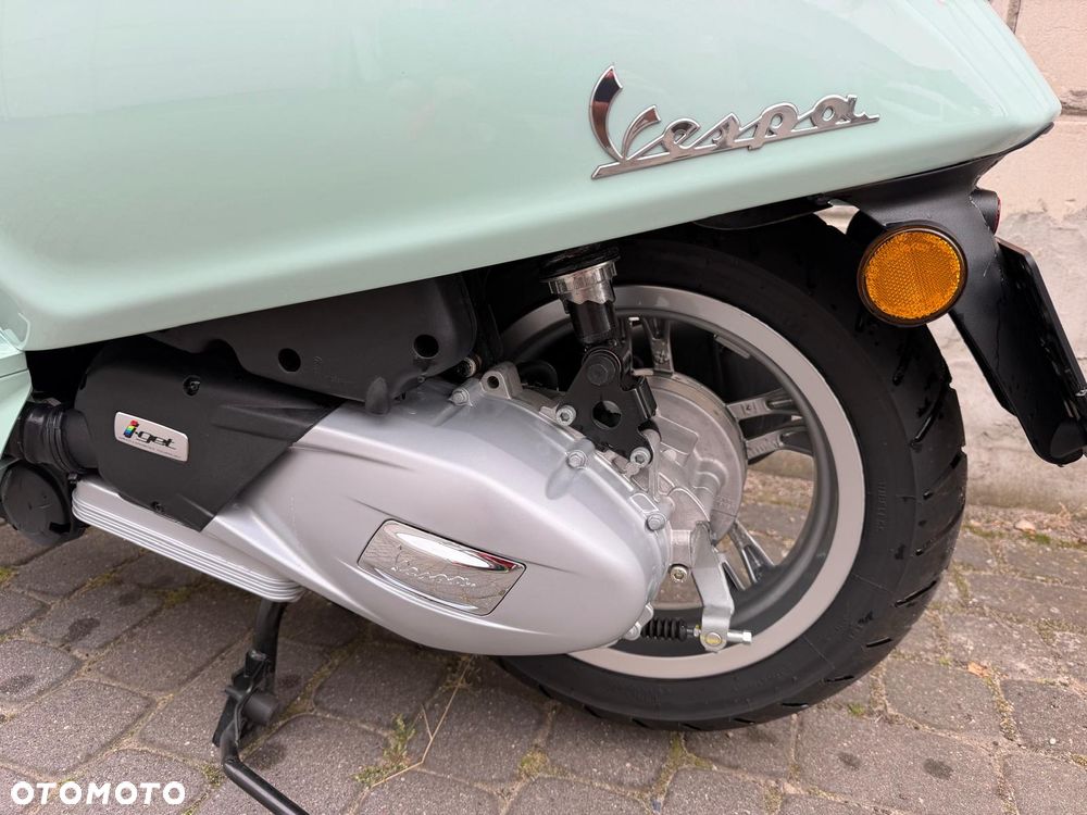 Vespa Primavera - 4