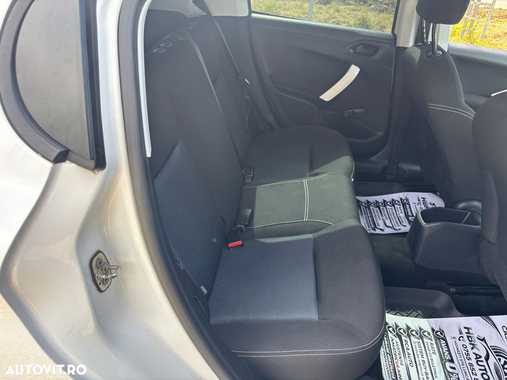 Peugeot 208 1.2 L PureTech Access - 9