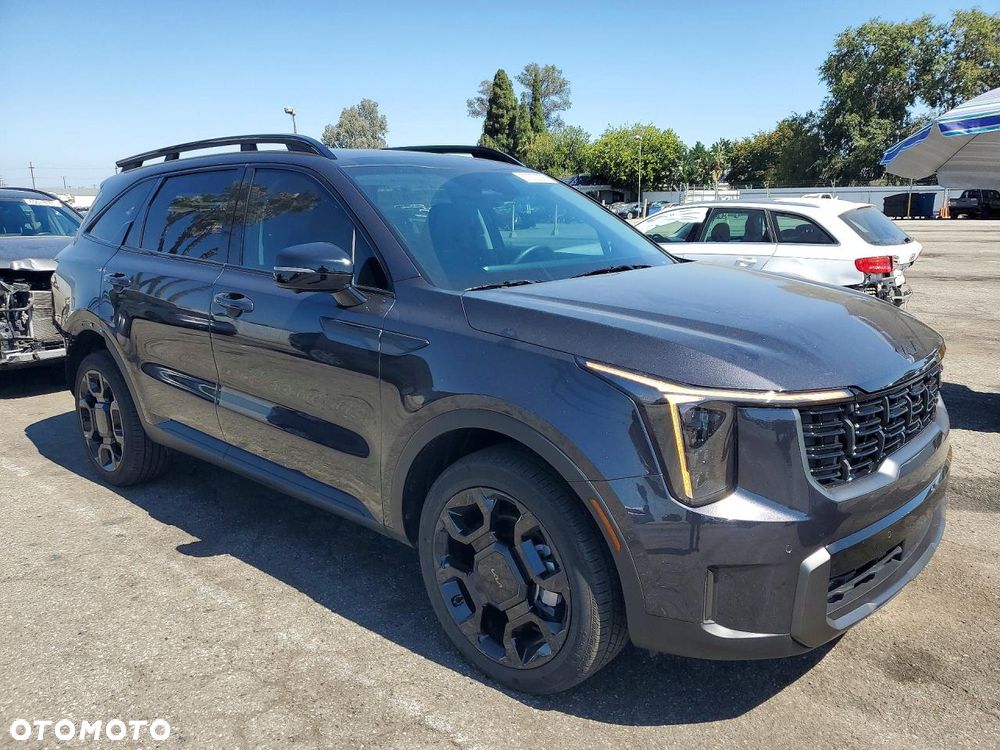 Kia Sorento - 5