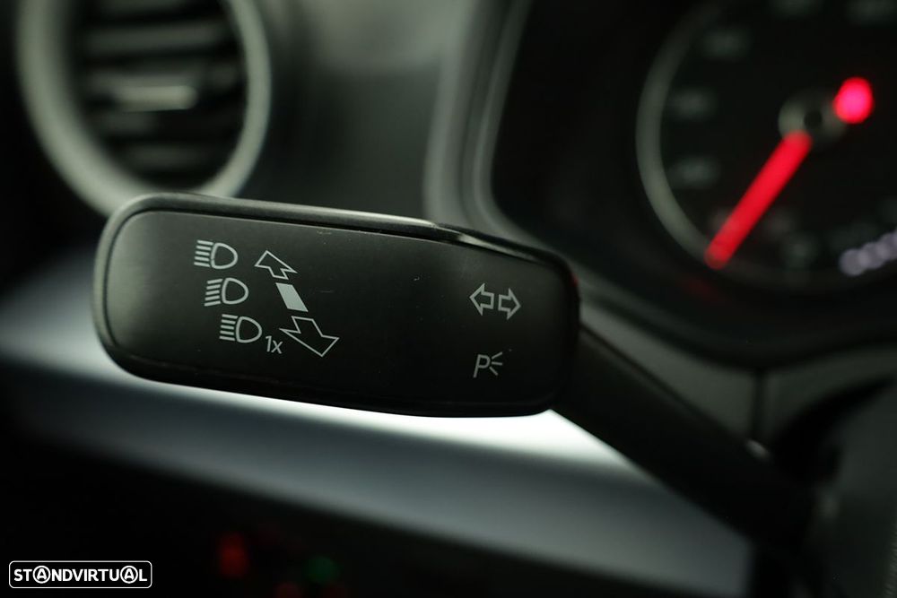 SEAT Arona 1.0 TSI FR - 16