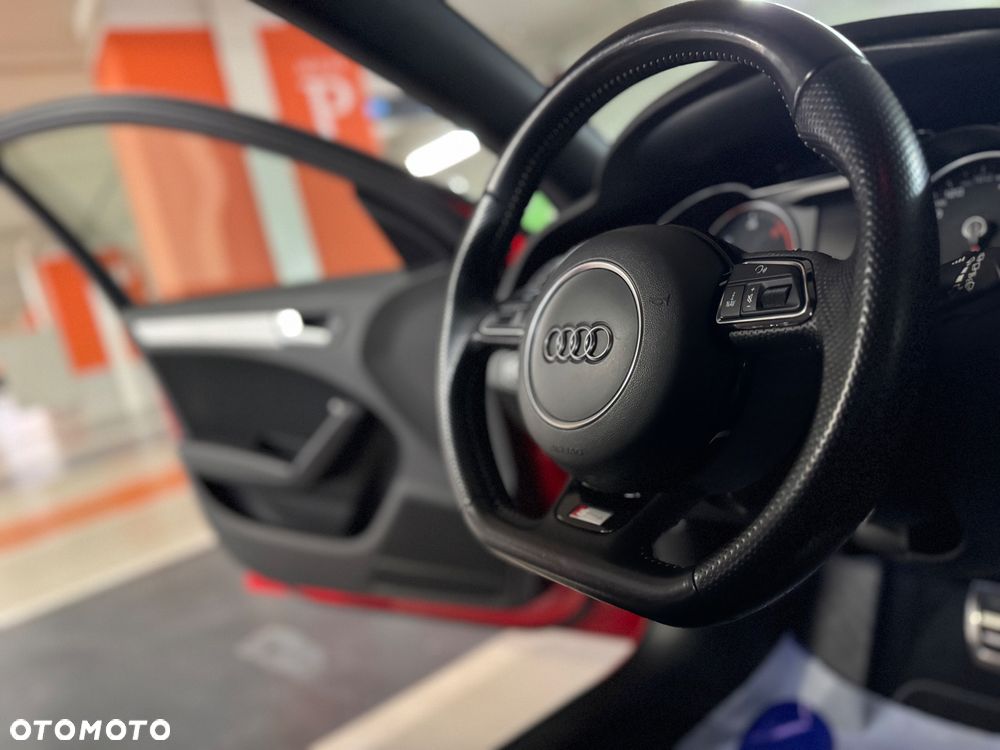 Audi A4 Avant 2.0 TDI DPF clean diesel quattro S tronic S line Sportpaket - 32