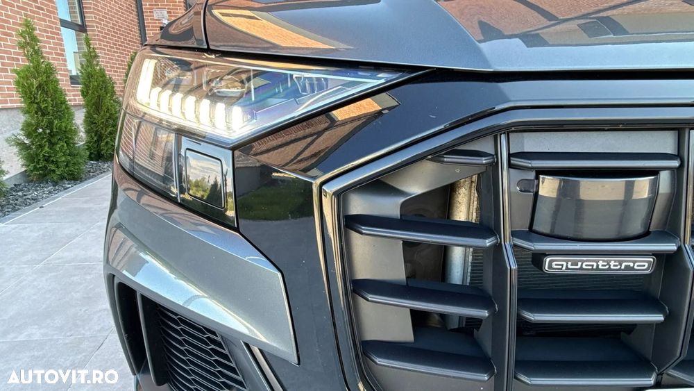 Audi Q8 55 TFSI quattro Tiptronic MHEV - 28