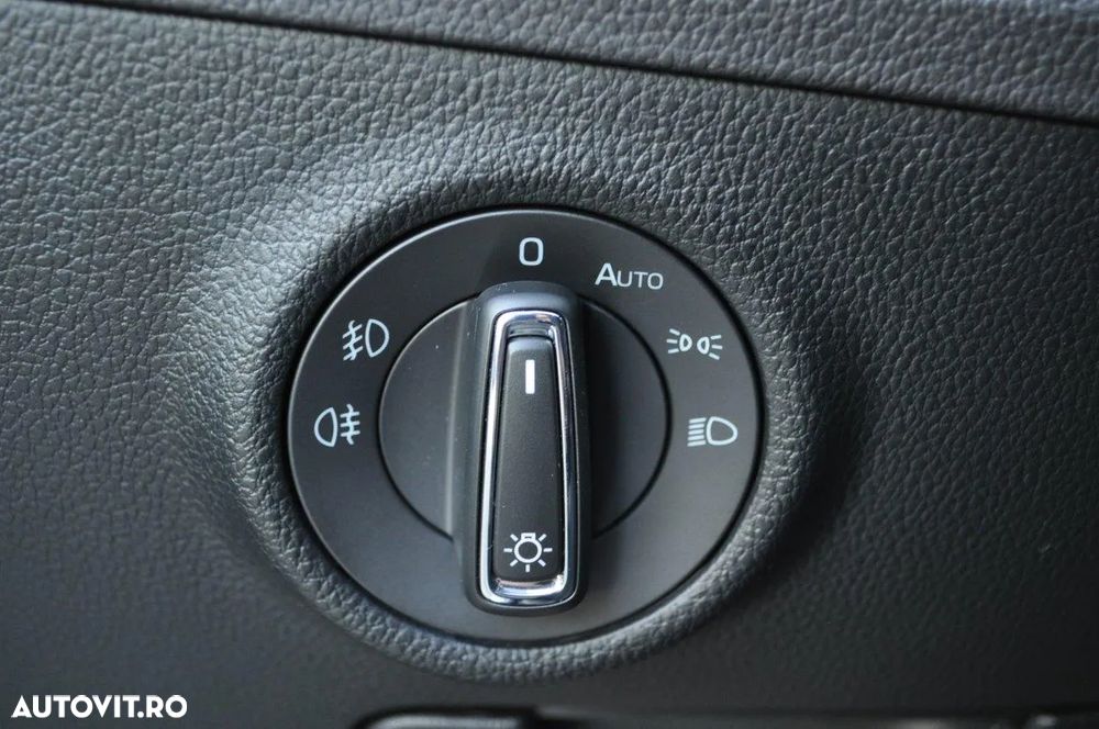 Skoda Superb 2.0 TSI DSG Style - 34