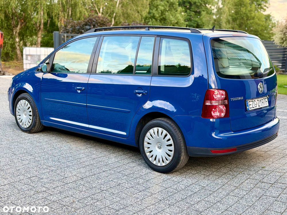 Volkswagen Touran 1.9 TDI Highline - 8
