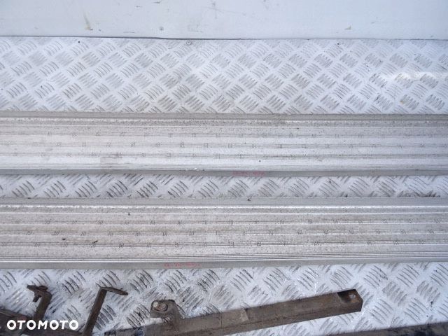 progi, stopnie kpl. nissan qashqai j10 - 5