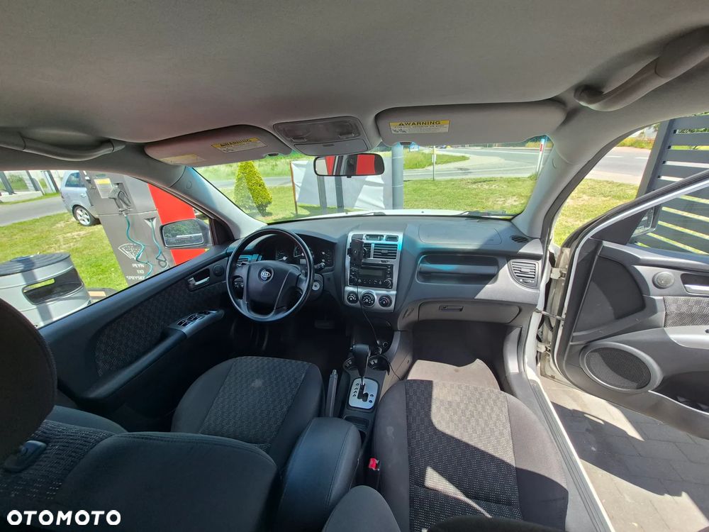 Kia Sportage - 16
