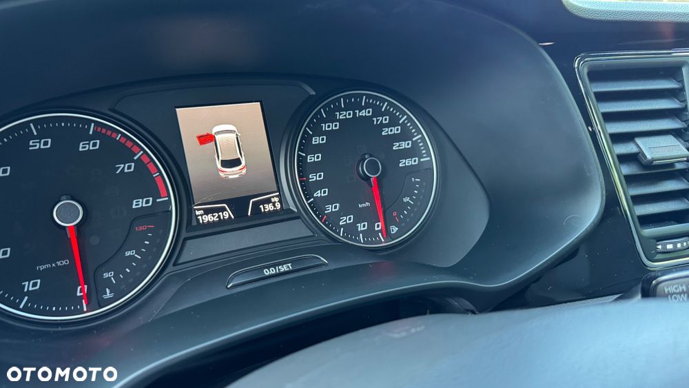 Seat Leon Sportstourer 1.4 TSI FR S&S DSG - 19